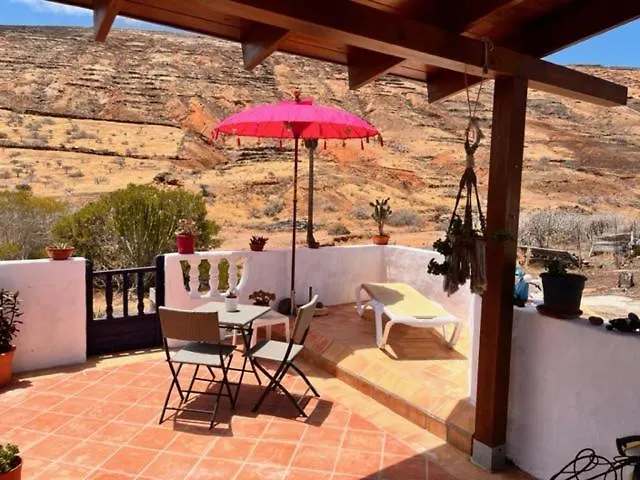 Casa Churchill Arrieta  Holiday home Arrieta (Lanzarote)